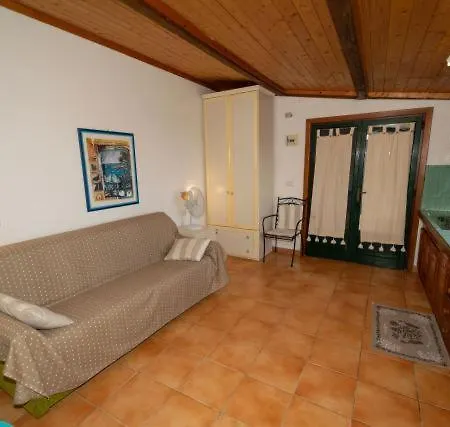 Carol Trilo C * Capoliveri (Isola d'Elba)